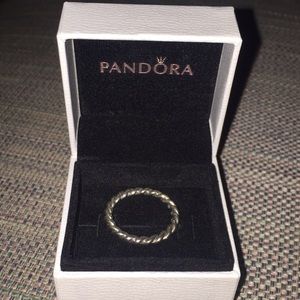 Pandora intertwined ring